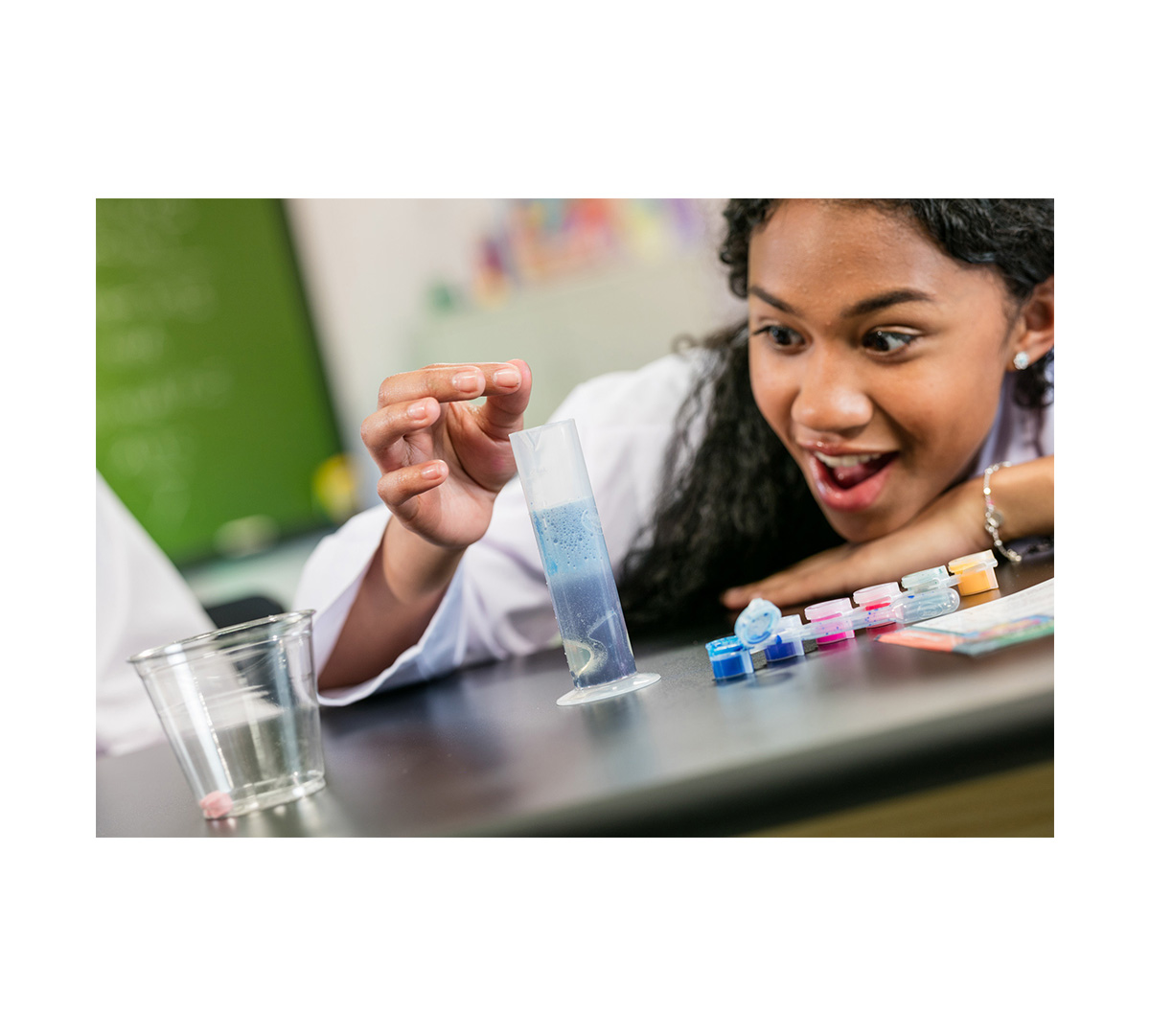 Color Chemistry Lab experiment demo three